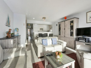 Apartment in Blankenberge with views
